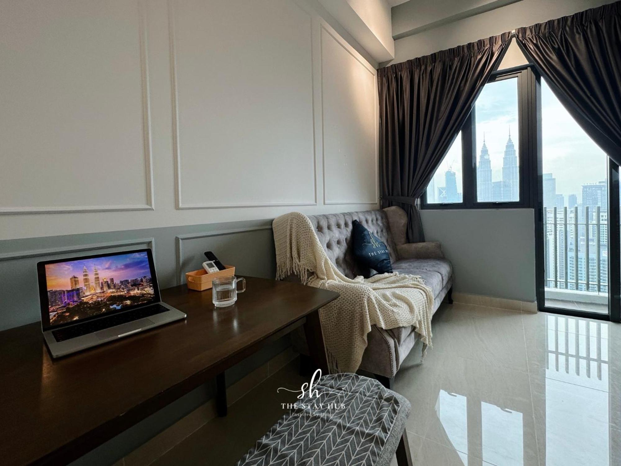 쿠알라룸푸르 The Luxe Klcc View Sky Pool 아파트 외부 사진