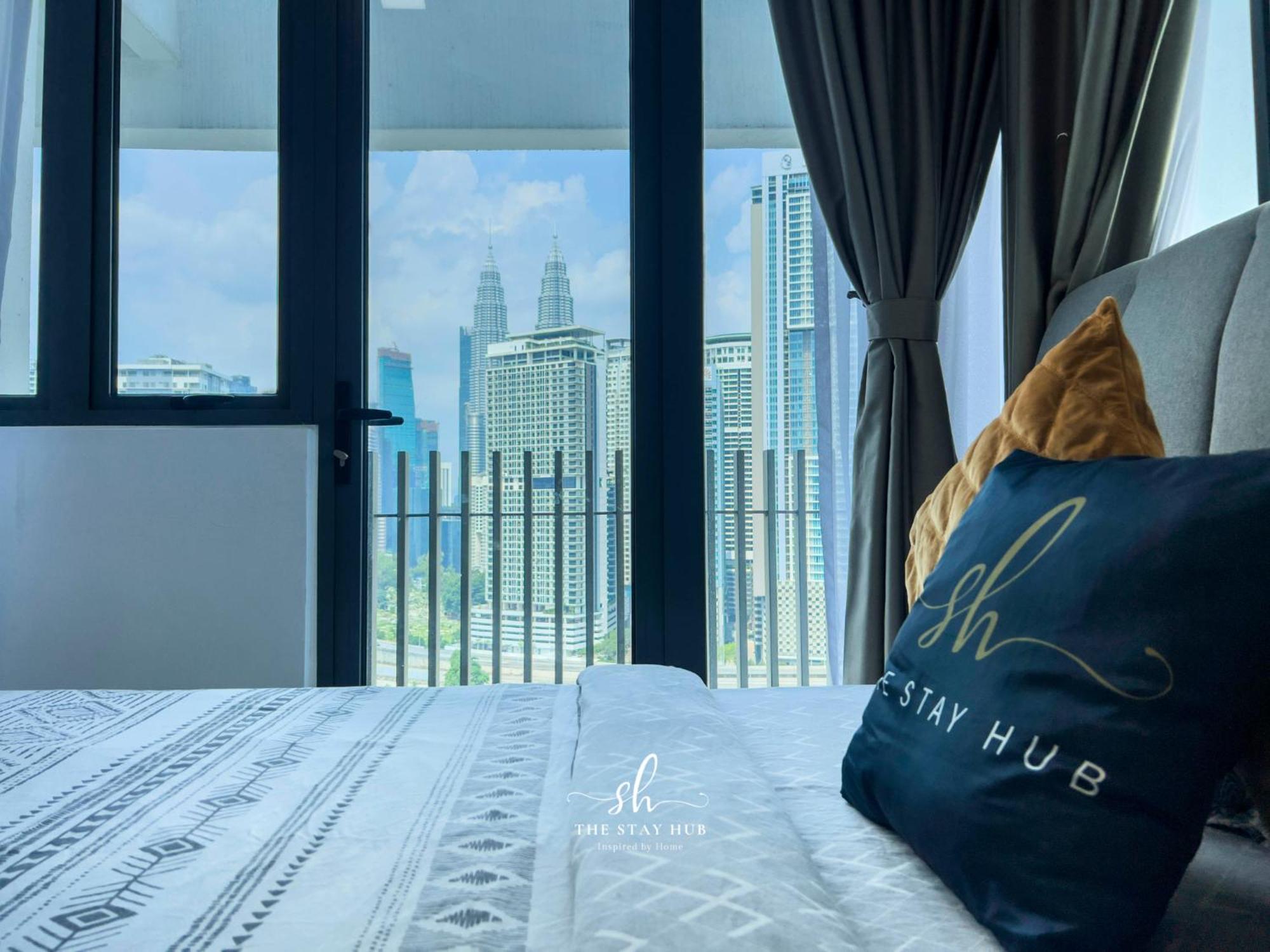 쿠알라룸푸르 The Luxe Klcc View Sky Pool 아파트 외부 사진