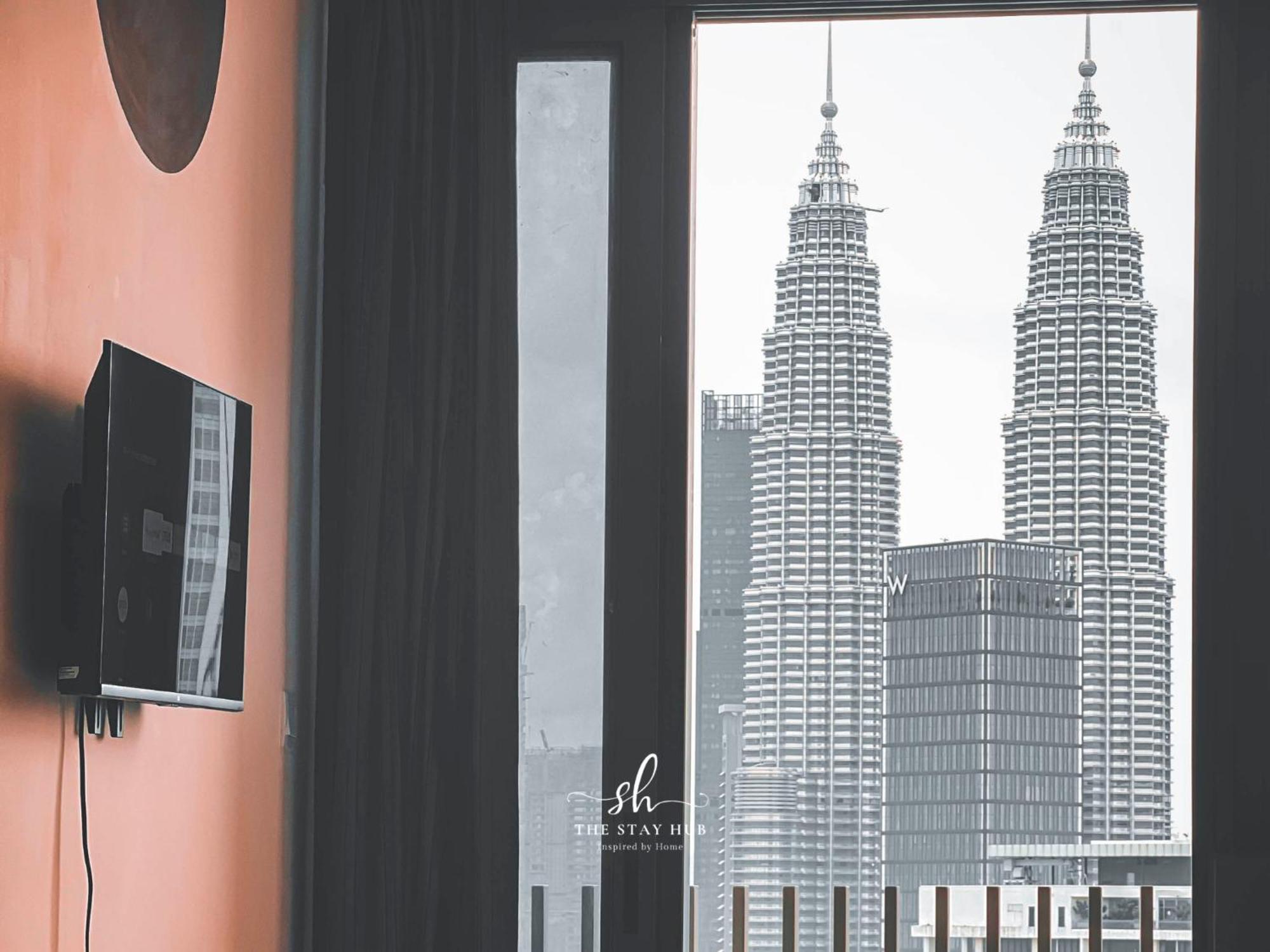 쿠알라룸푸르 The Luxe Klcc View Sky Pool 아파트 외부 사진